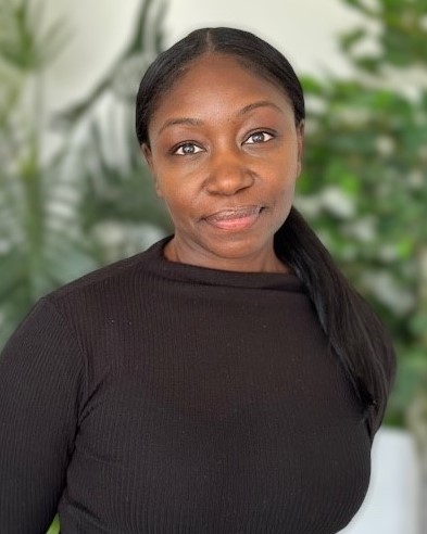 Ebony Maxwell headshot